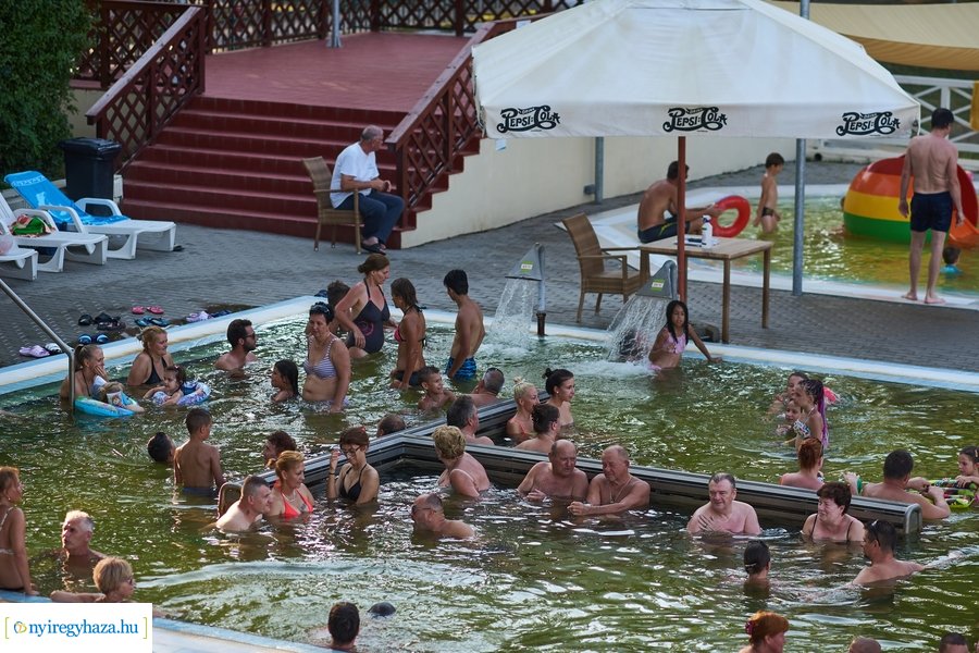 Kánikula a Tófürdőn
