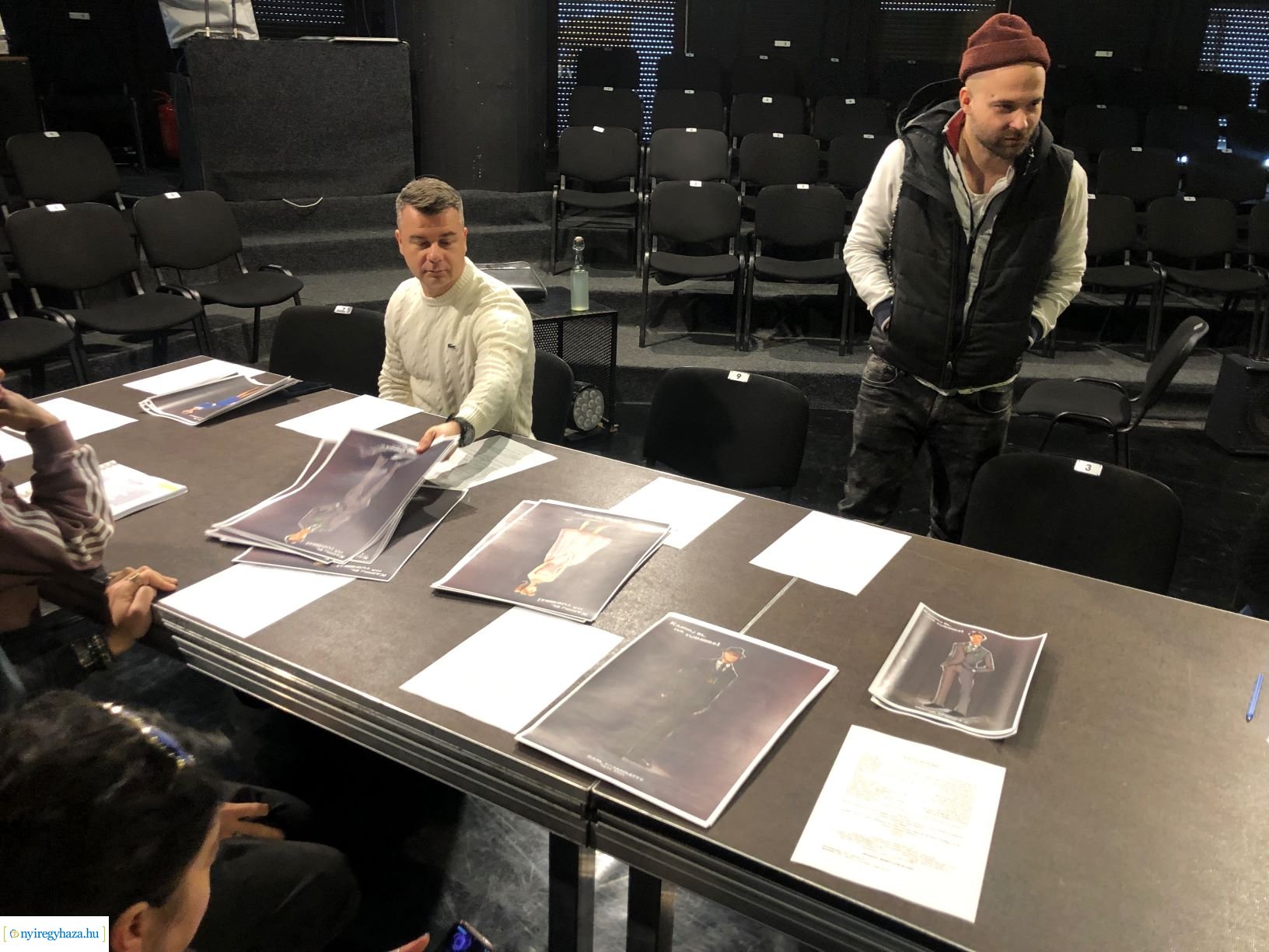 Kapj el, ha tudsz! jelmez-tervelfogadás