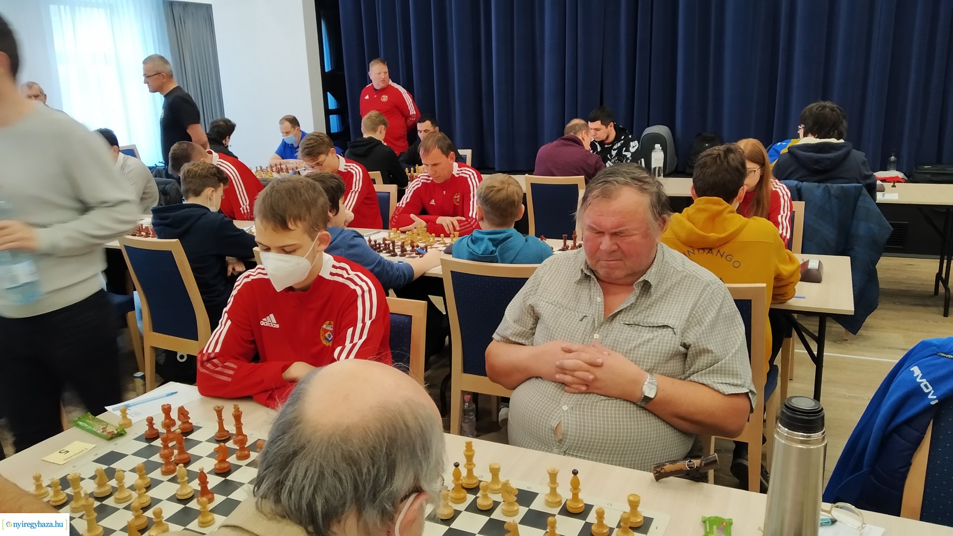 Káprázatos győzelem