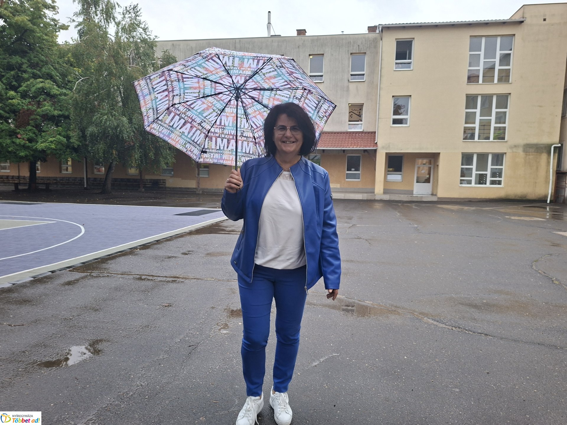 Kapu Tibor az Apáczaiban