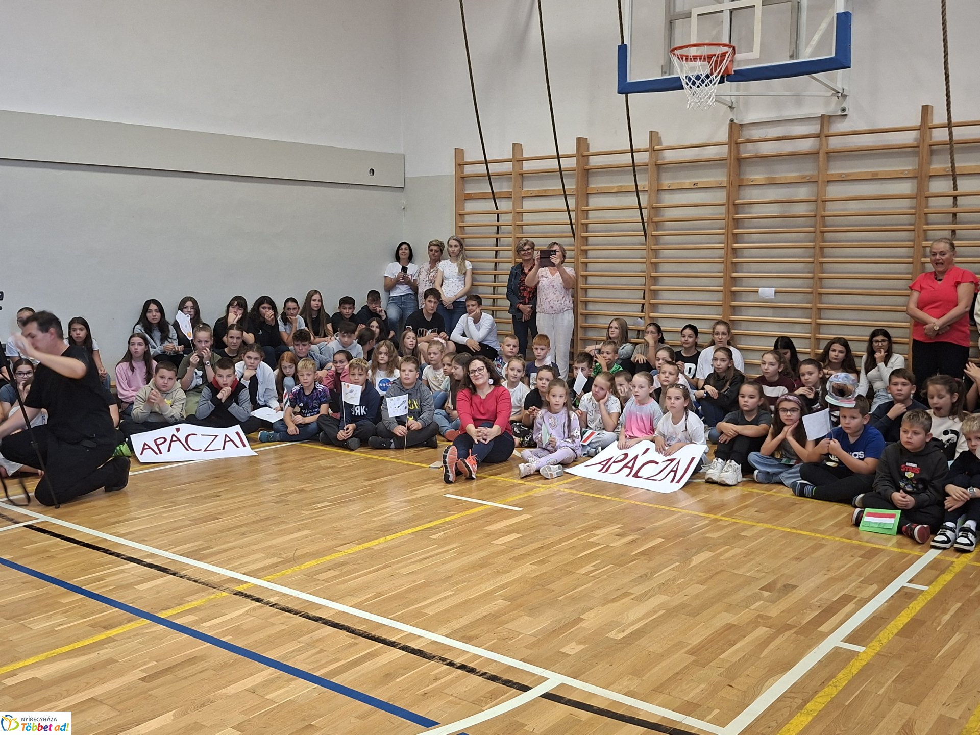 Kapu Tibor az Apáczaiban