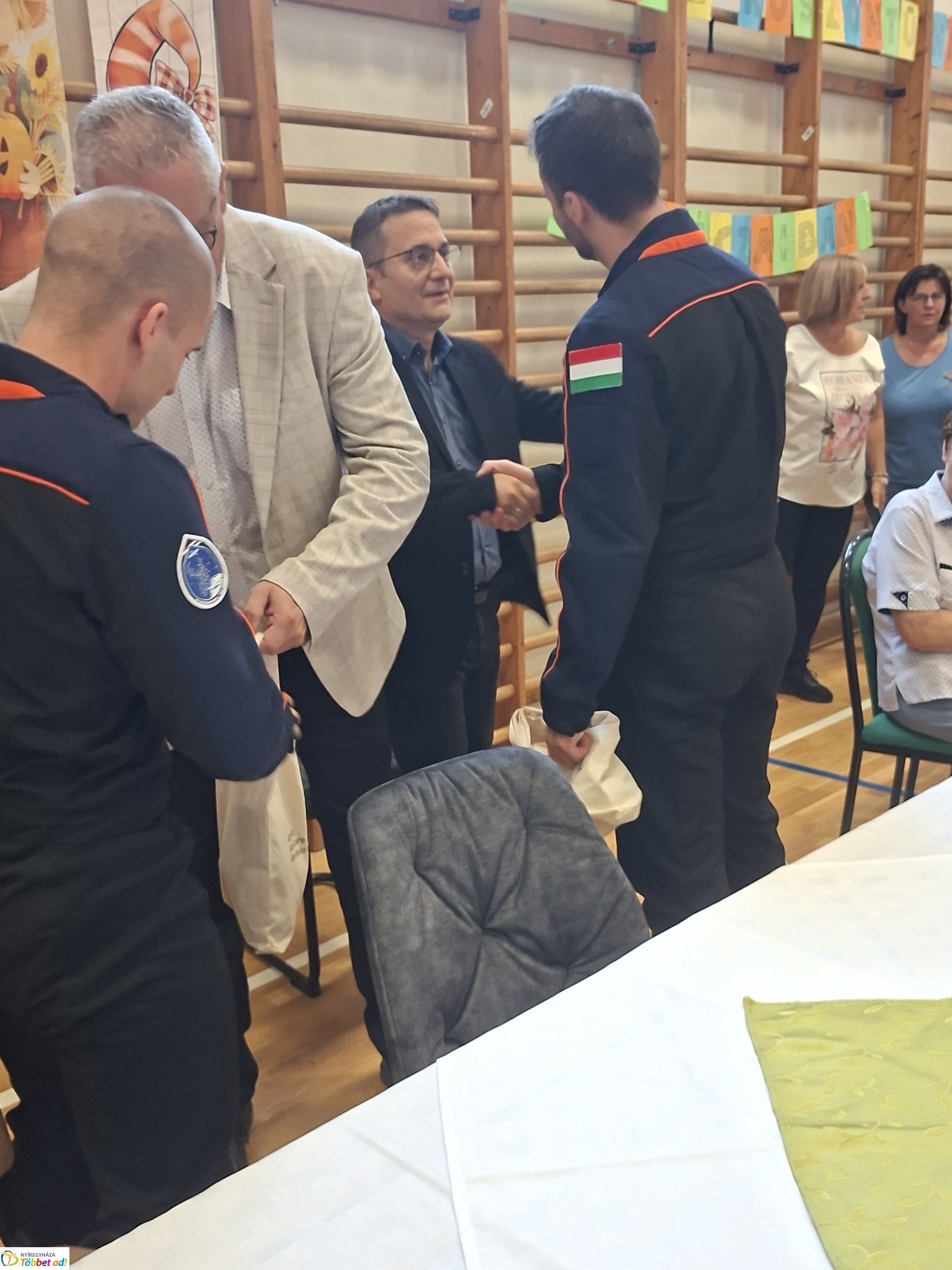 Kapu Tibor az Apáczaiban