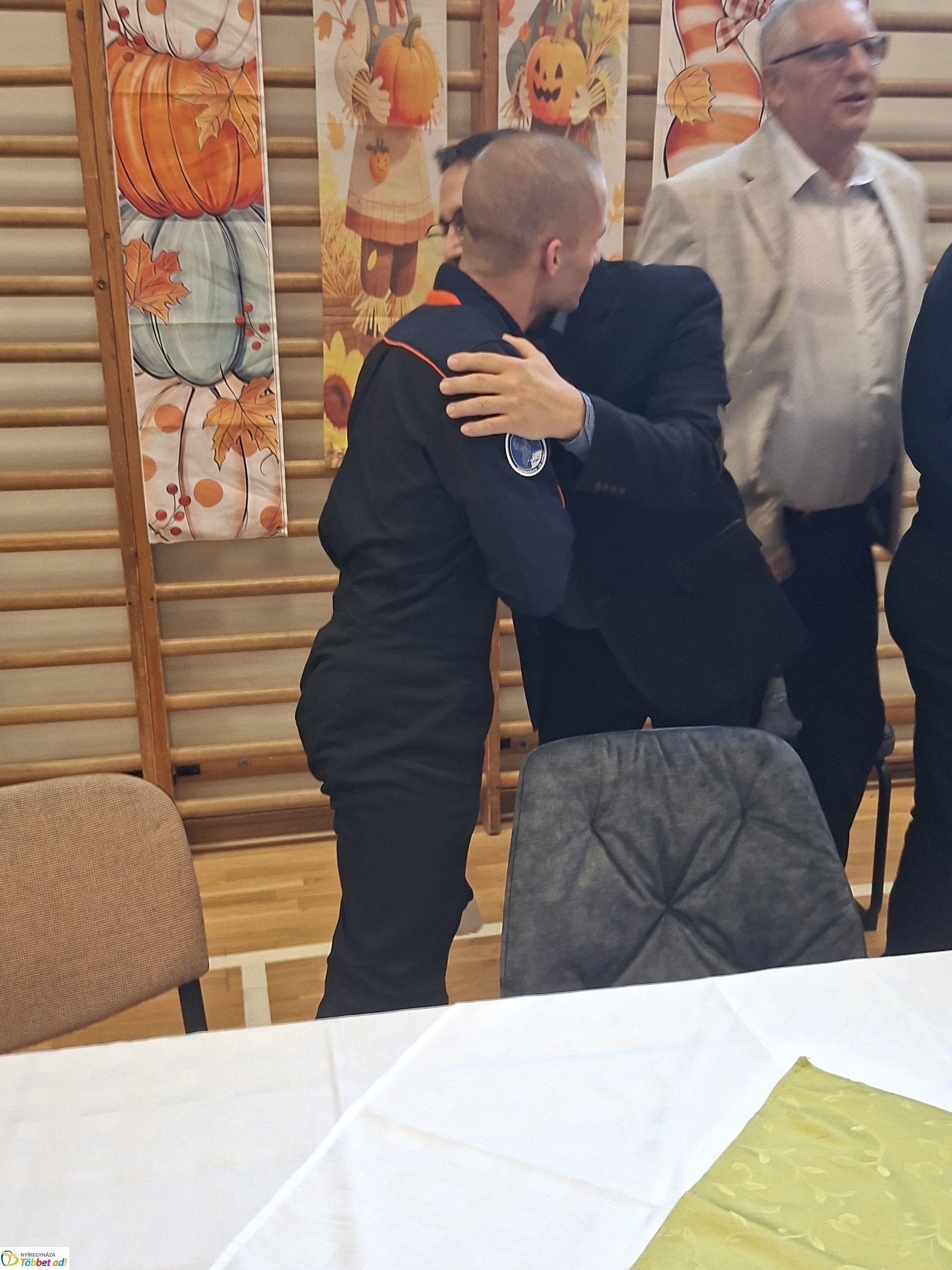 Kapu Tibor az Apáczaiban