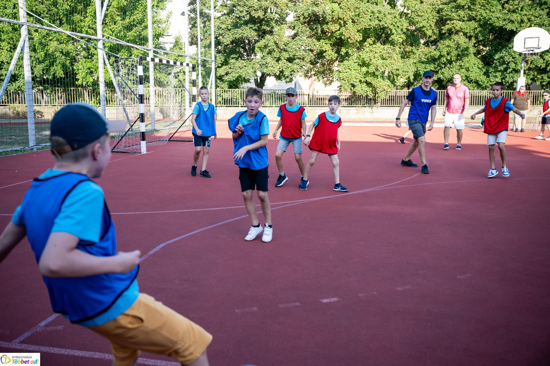 Kapunyitó családi piknik - a Szent Imrében is elindították a tanévet