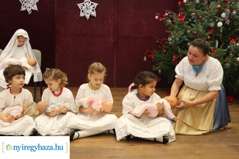 Karácsony a konzervgyári nyugdíjasoknál