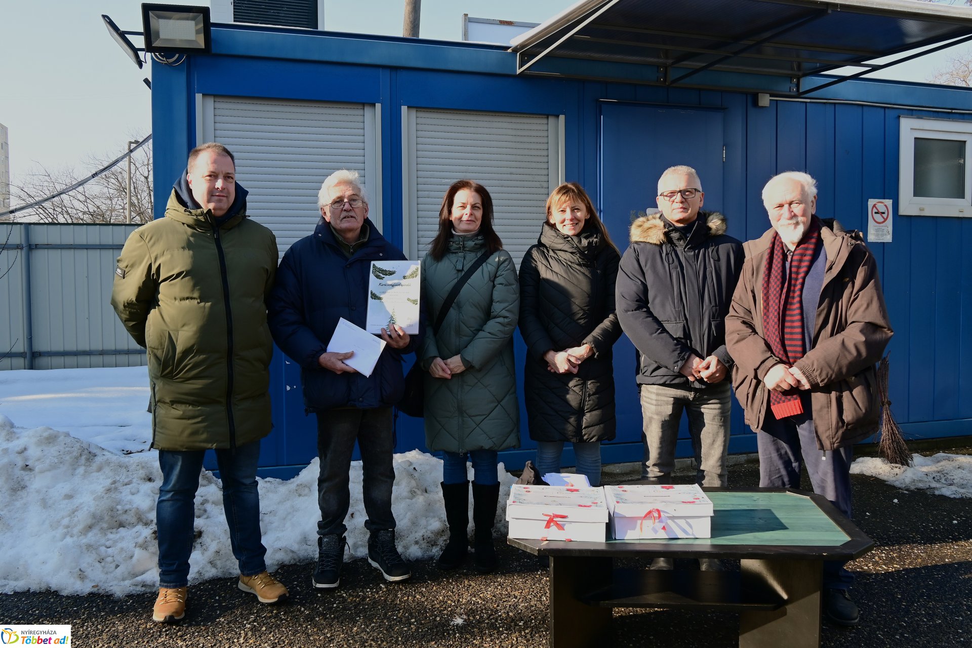Karácsonyfáért ajándék - sorsolás a Korányi Frigyes utcai Hulladékudvarban