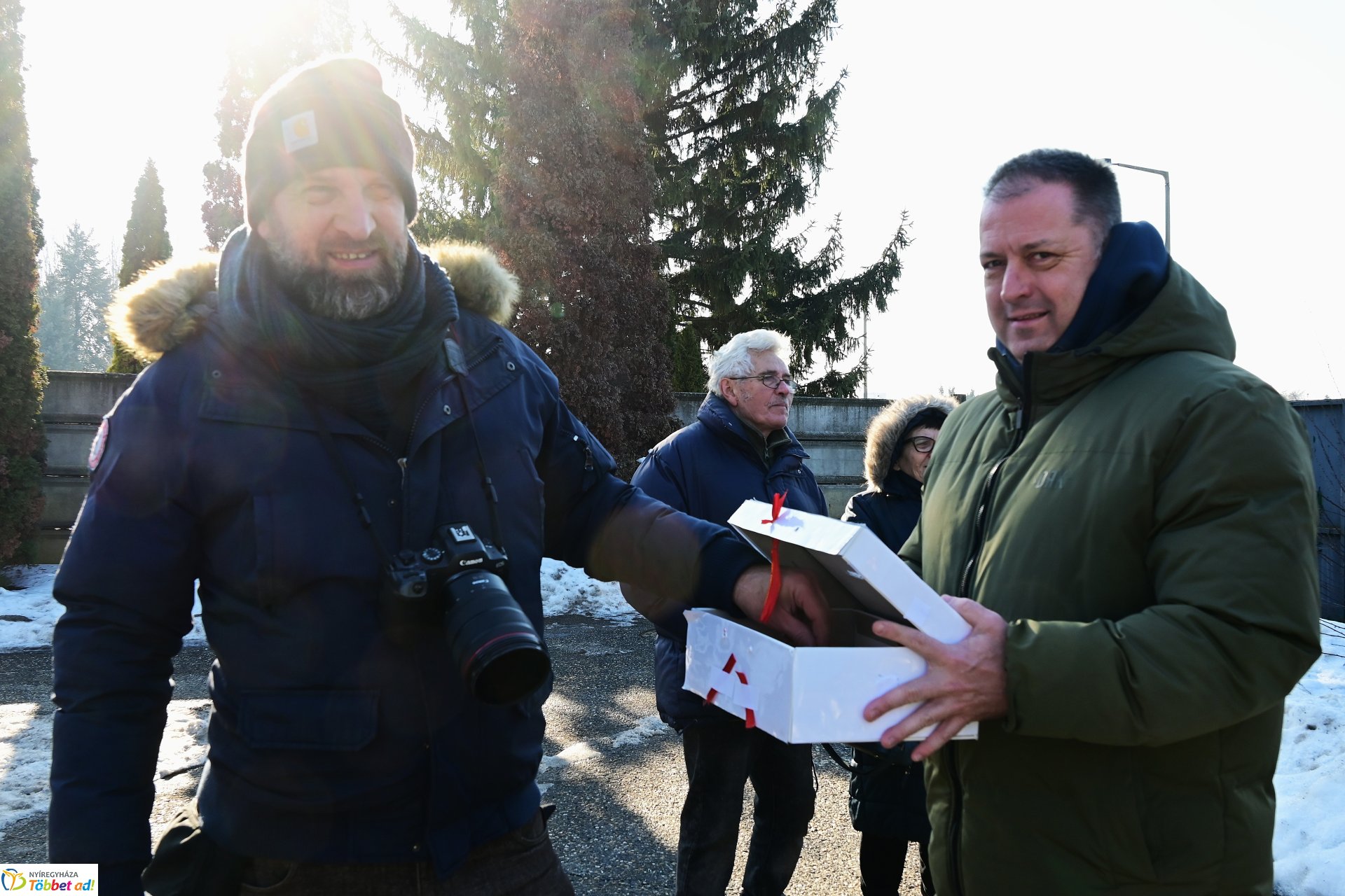 Karácsonyfáért ajándék - sorsolás a Korányi Frigyes utcai Hulladékudvarban