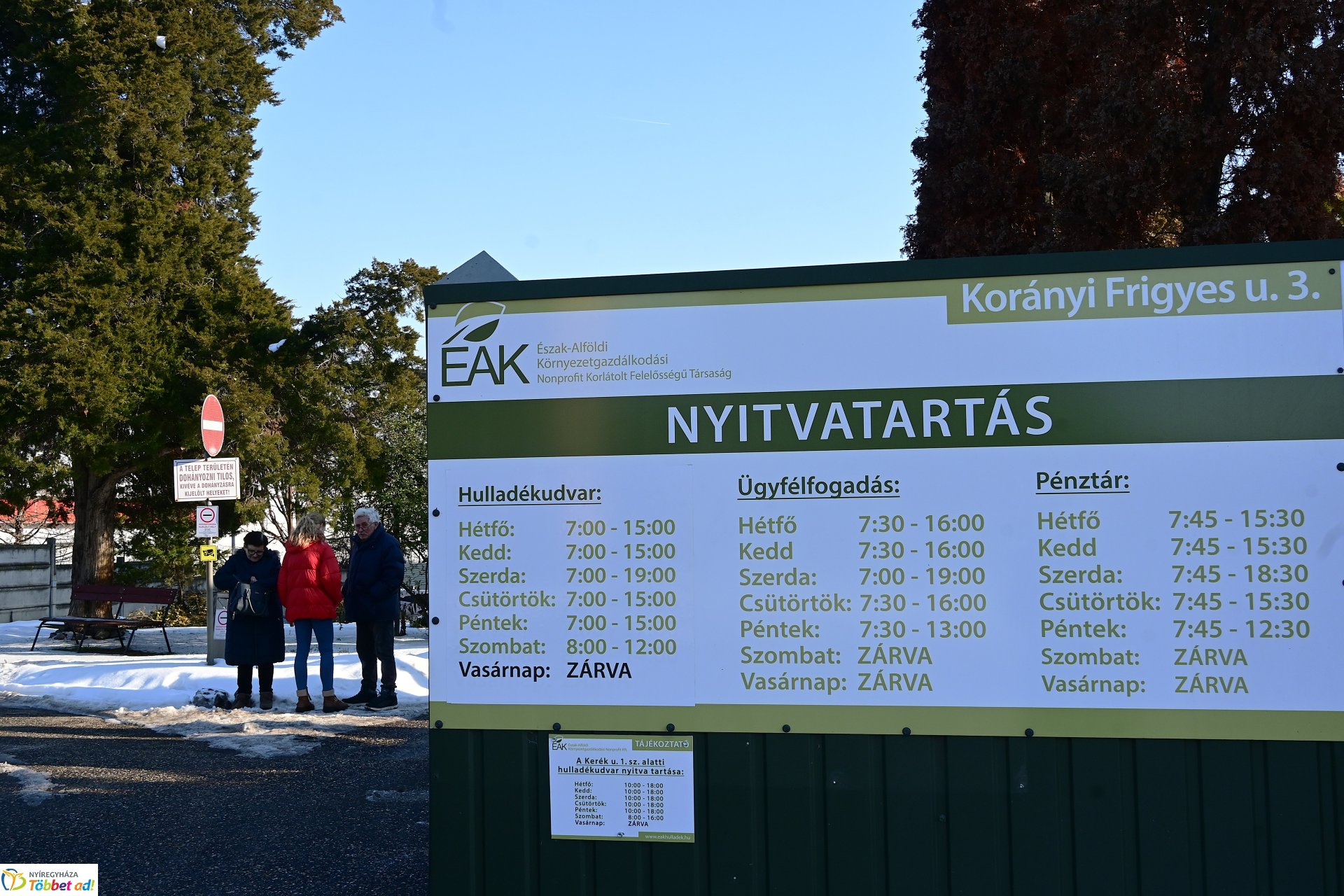 Karácsonyfáért ajándék - sorsolás a Korányi Frigyes utcai Hulladékudvarban