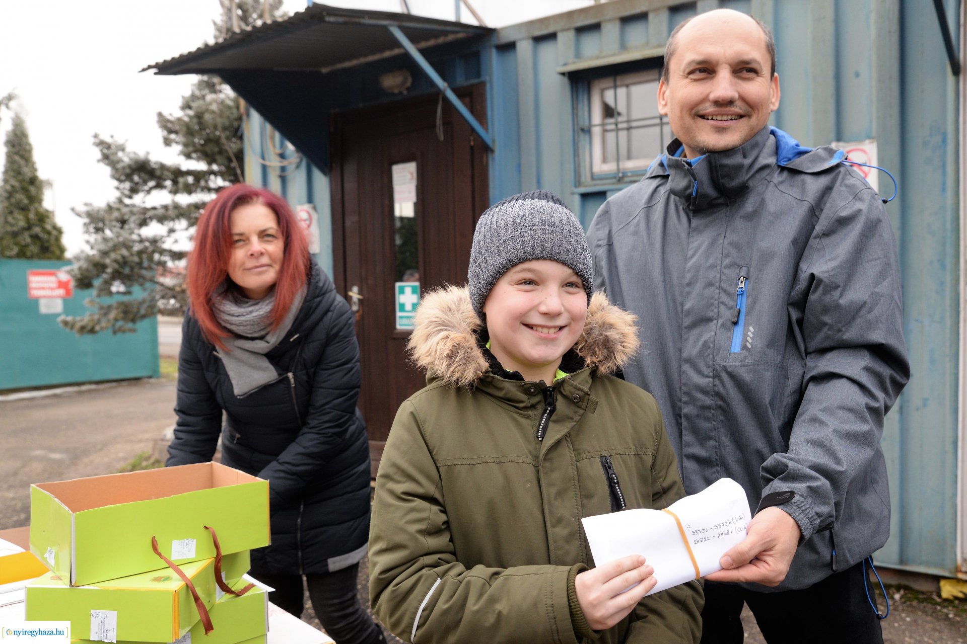 Karácsonyfáért ajándék - sorsolás 