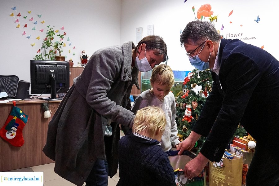 Karácsonyi adomány a Család- és Gyermekjóléti Központban