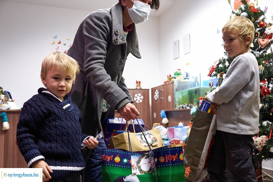 Karácsonyi adomány a Család- és Gyermekjóléti Központban