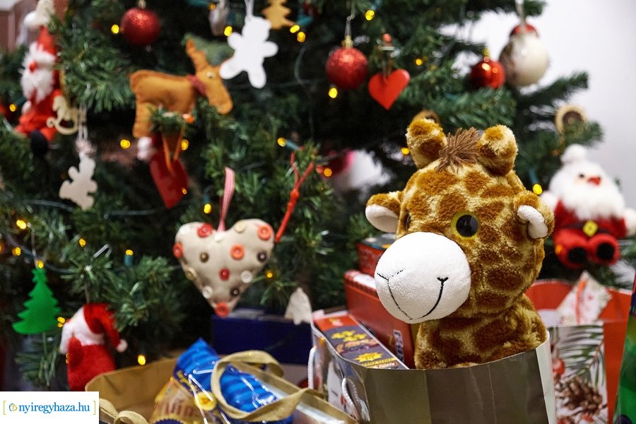 Karácsonyi adomány a Család- és Gyermekjóléti Központban