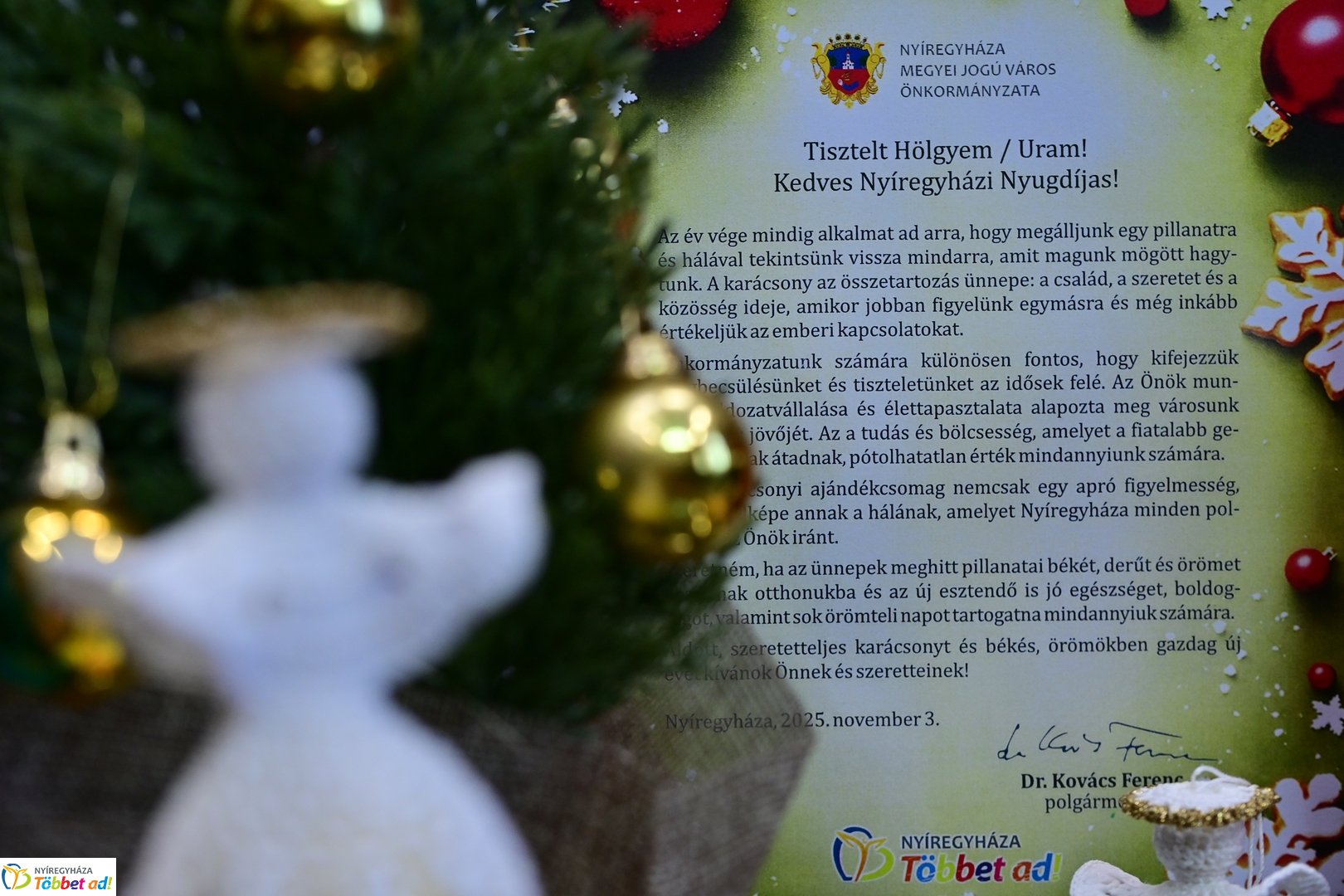 Karácsonyi ajándékcsomag nyíregyházi nyugdíjasoknak - 2025