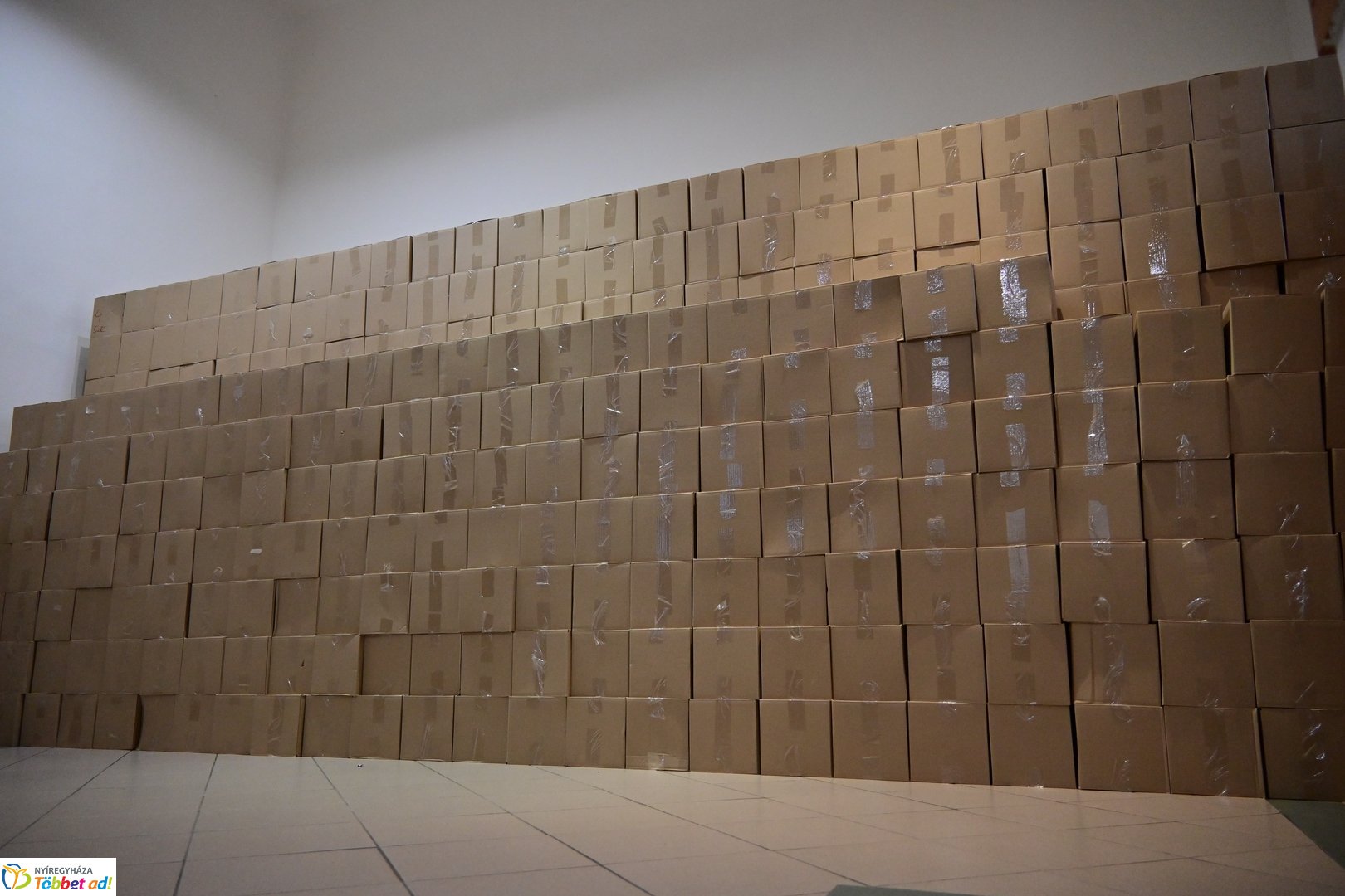 Karácsonyi csomagok átvétele a Városházán 2025