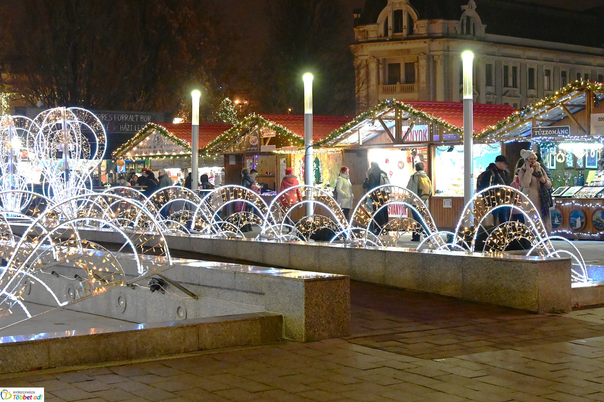 Karácsonyi Polip koncert Nyíregyháza főterén