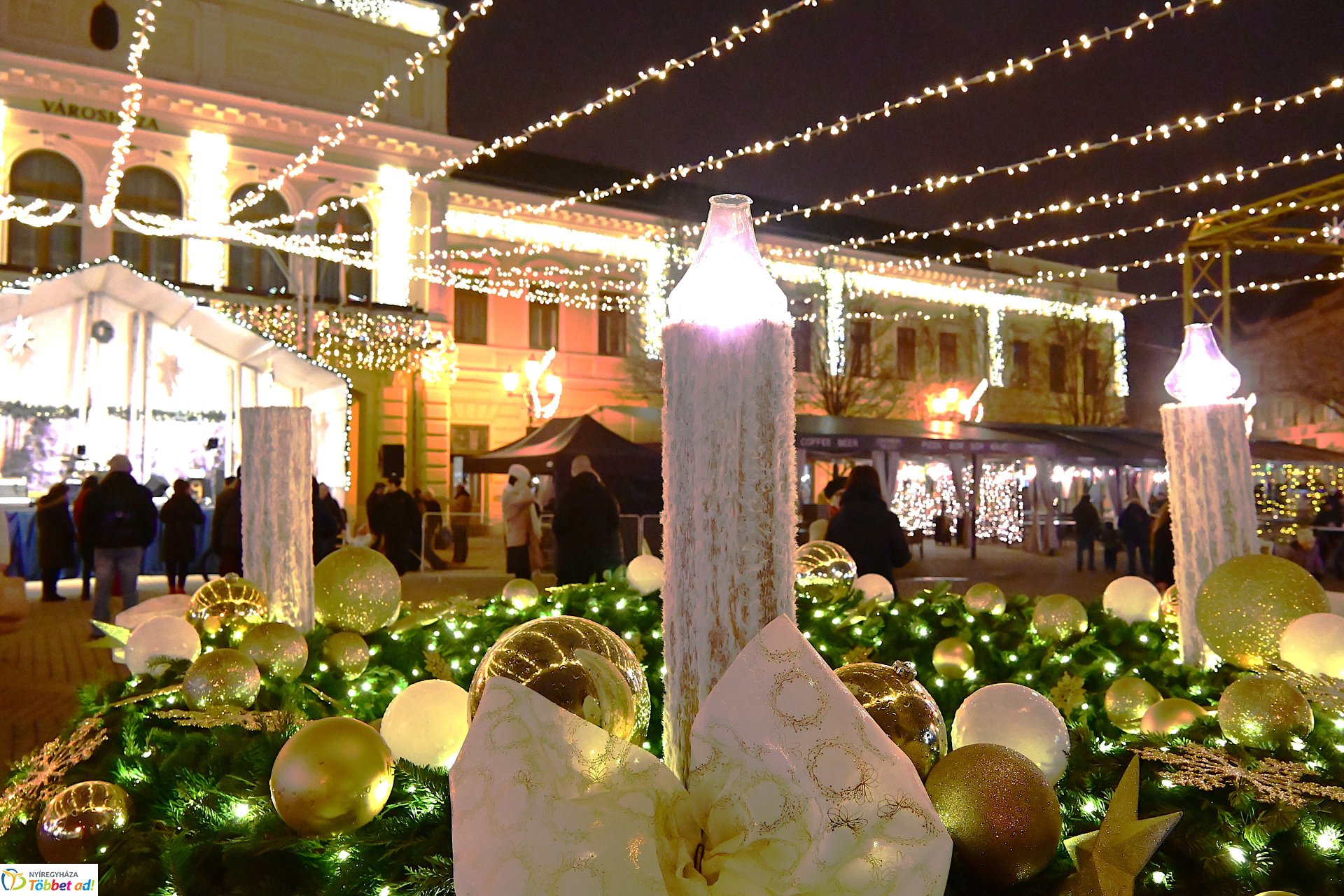 Karácsonyi Polip koncert Nyíregyháza főterén