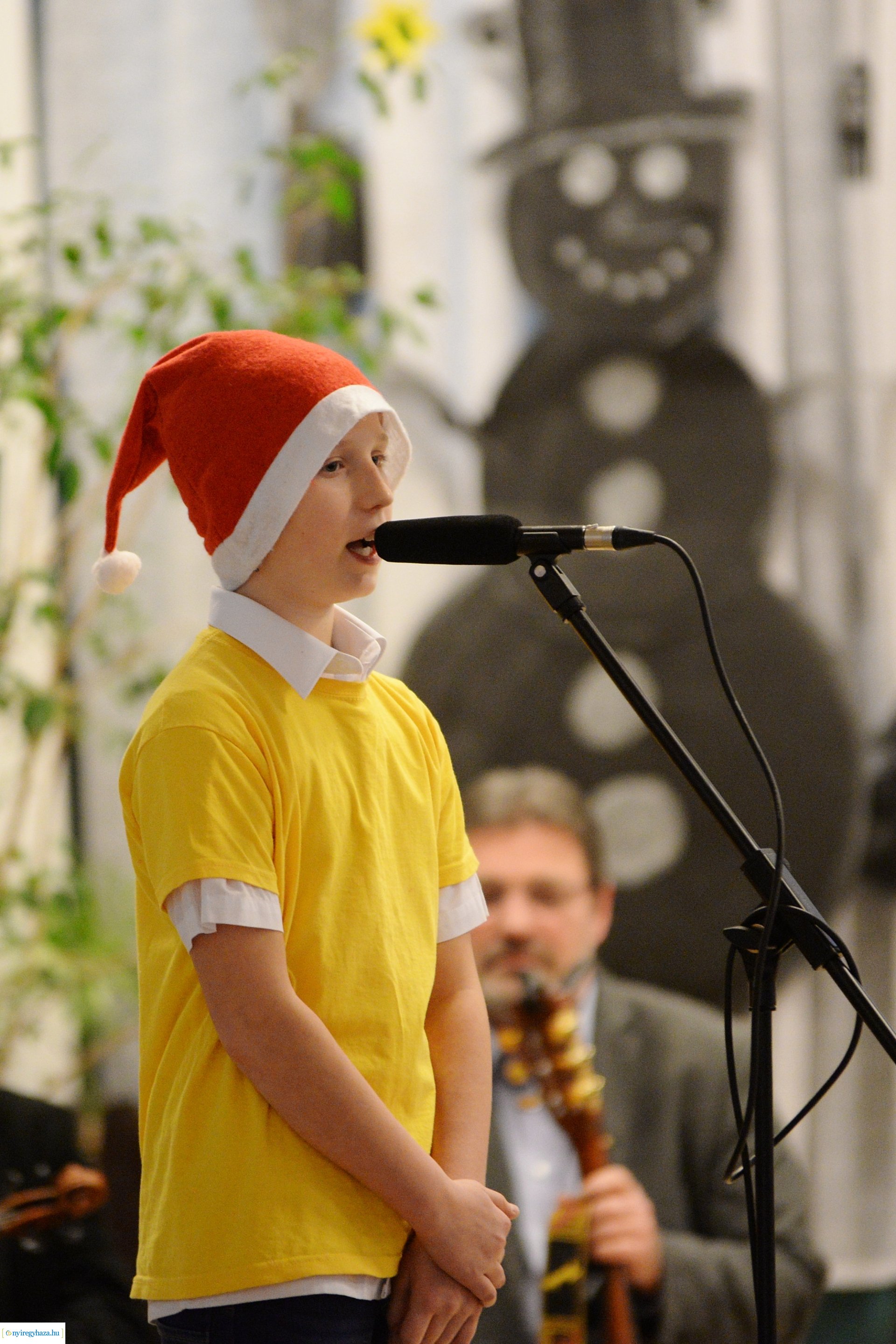 Karácsonyi ünnepség a Móra Ferenc Általános Iskolában