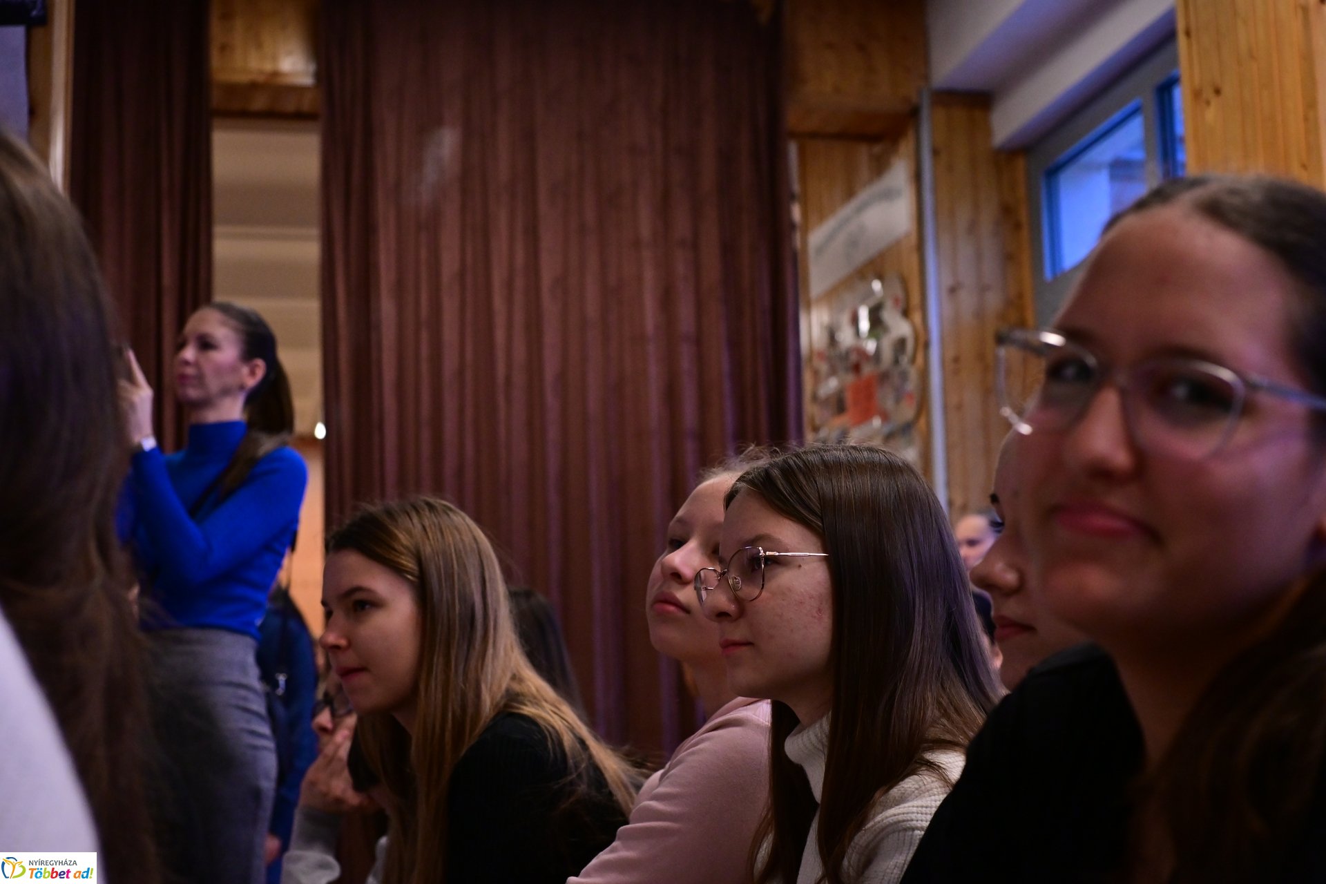 Karácsonyi ünnepség a Móra Ferenc iskolában - 2024