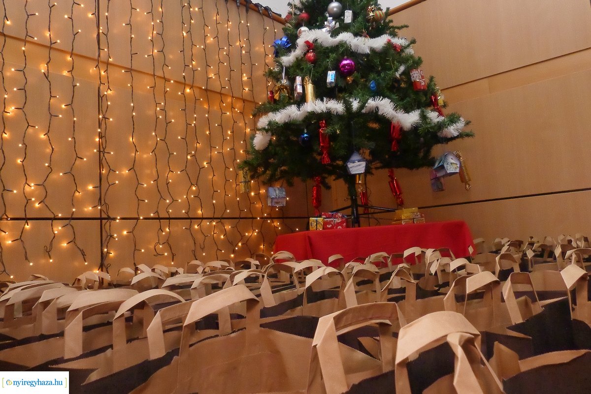 Karácsonyi ünnepség az Esélycentrumban - 2019
