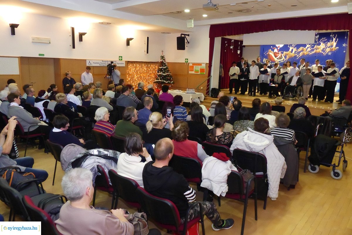 Karácsonyi ünnepség az Esélycentrumban - 2019