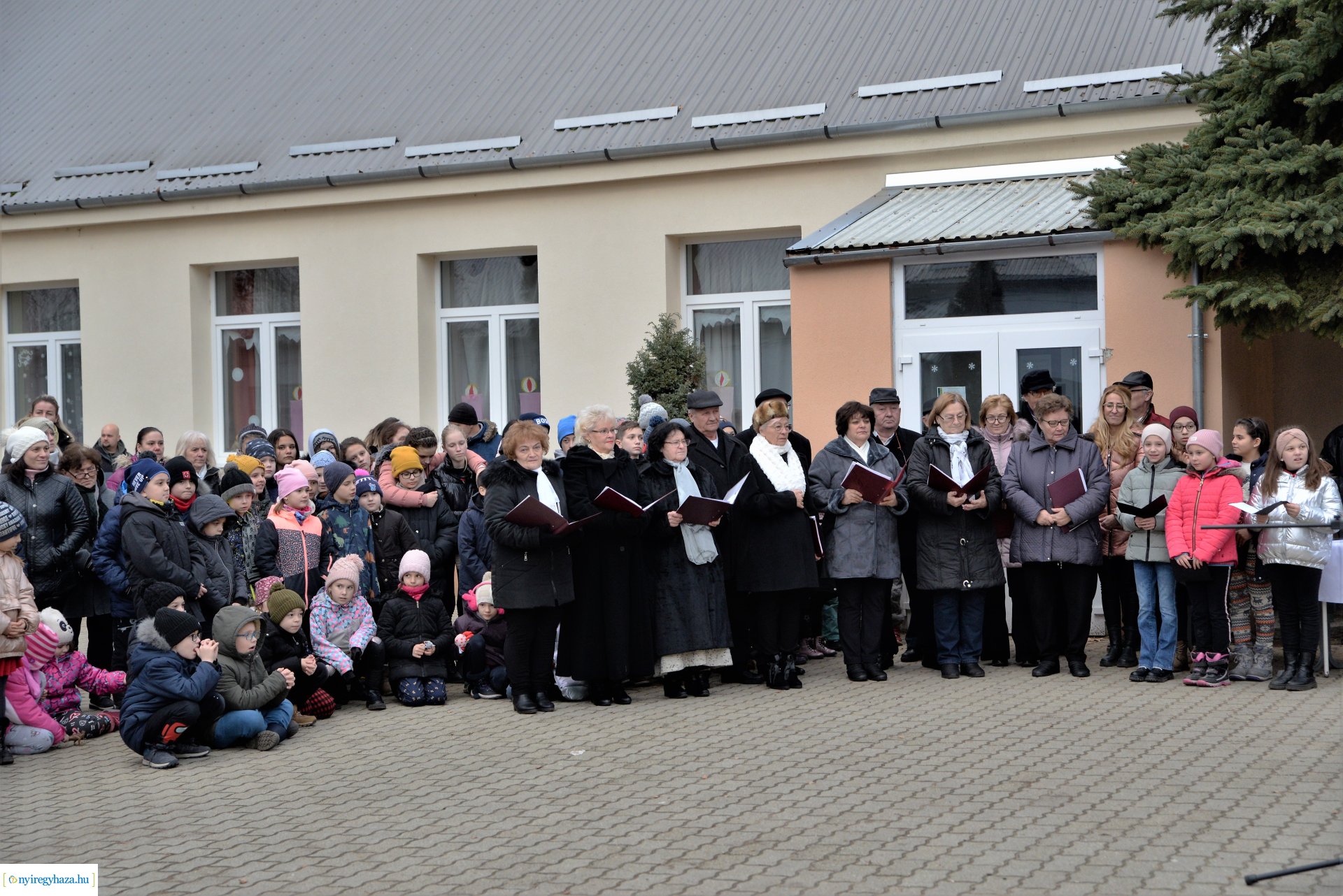 Karácsonyi ünnepség Sóstóhegyen