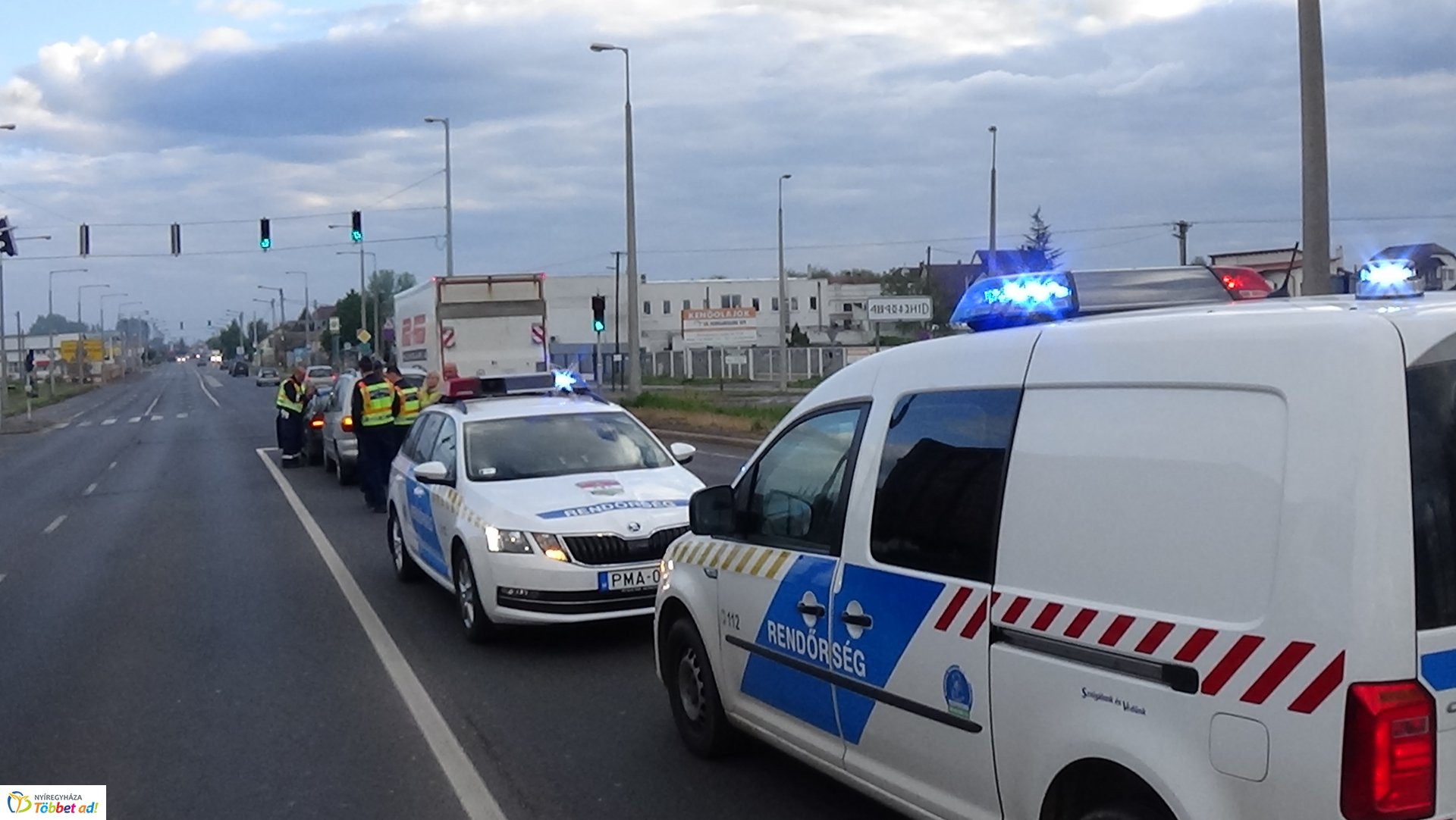 Karambol a felüljárón