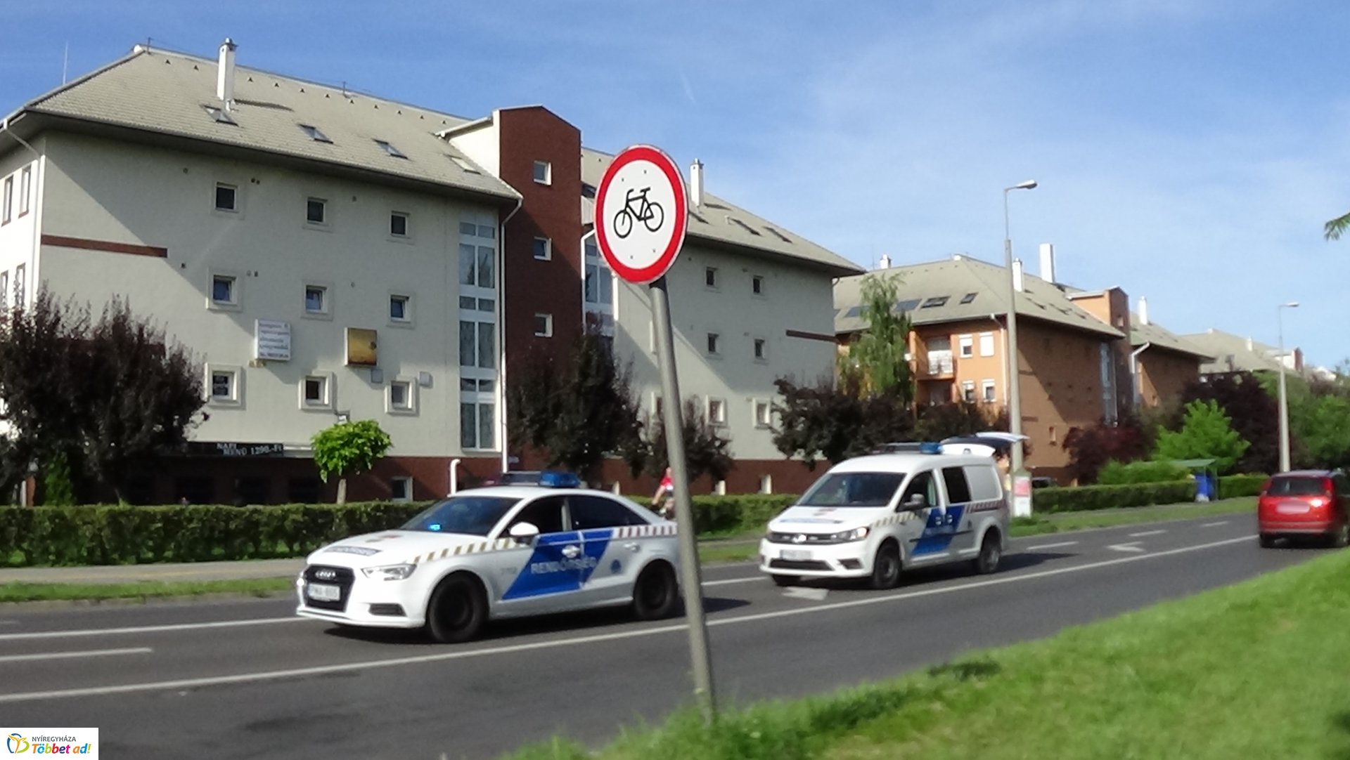 Karambol a Kosbor utcán