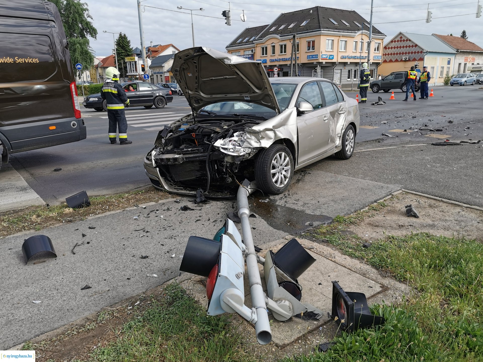 Karambol a László utcán 