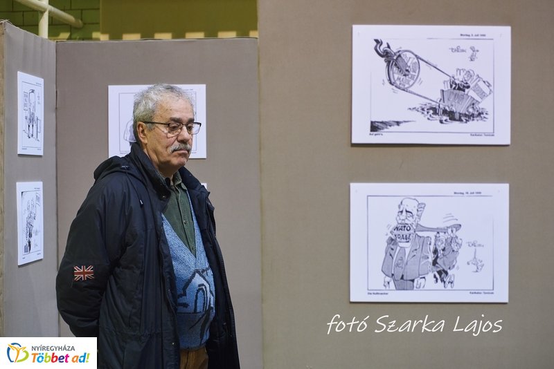Karikatúra kiállítás a Vasvári gimnáziumban