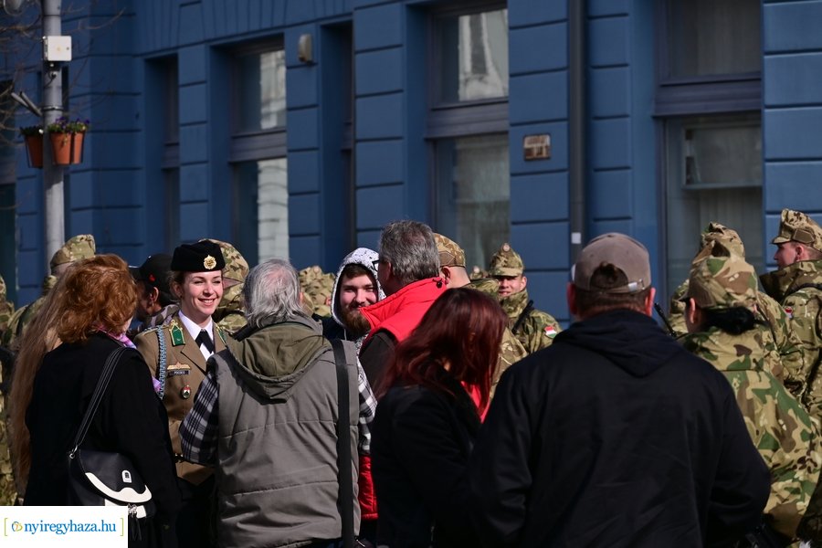 Katonai eskütétel a Kossuth téren 20240222