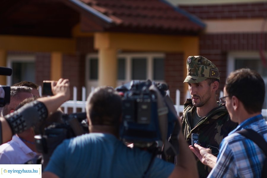 Katonai fertőtlenítés a Tündérkert idősotthonban