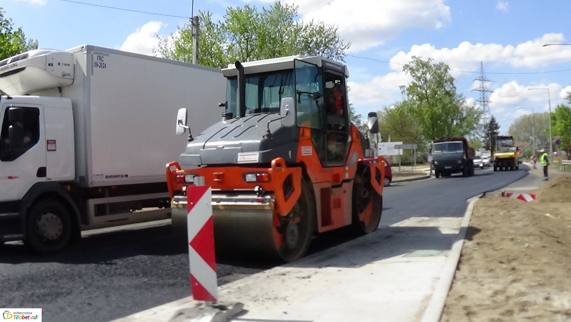 Kedden folytatódik a Tünde utca aszfaltozása 