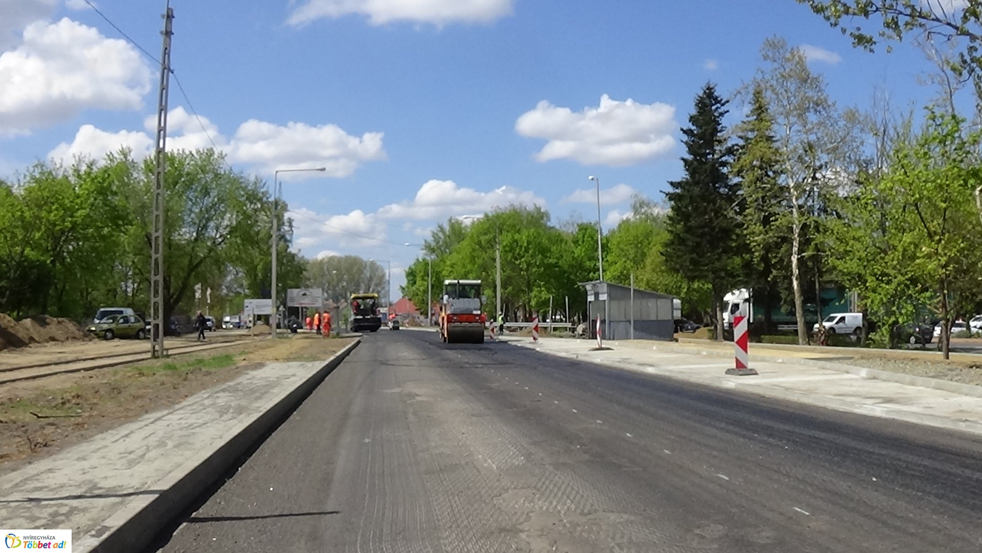 Kedden folytatódik a Tünde utca aszfaltozása 