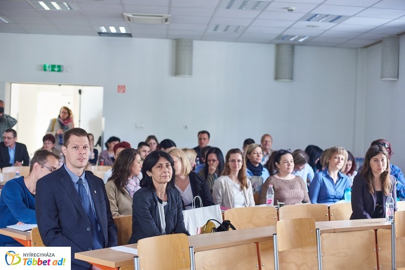 KEF konferencia az egészségügyi karon