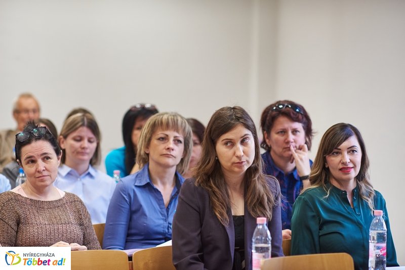 KEF konferencia az egészségügyi karon