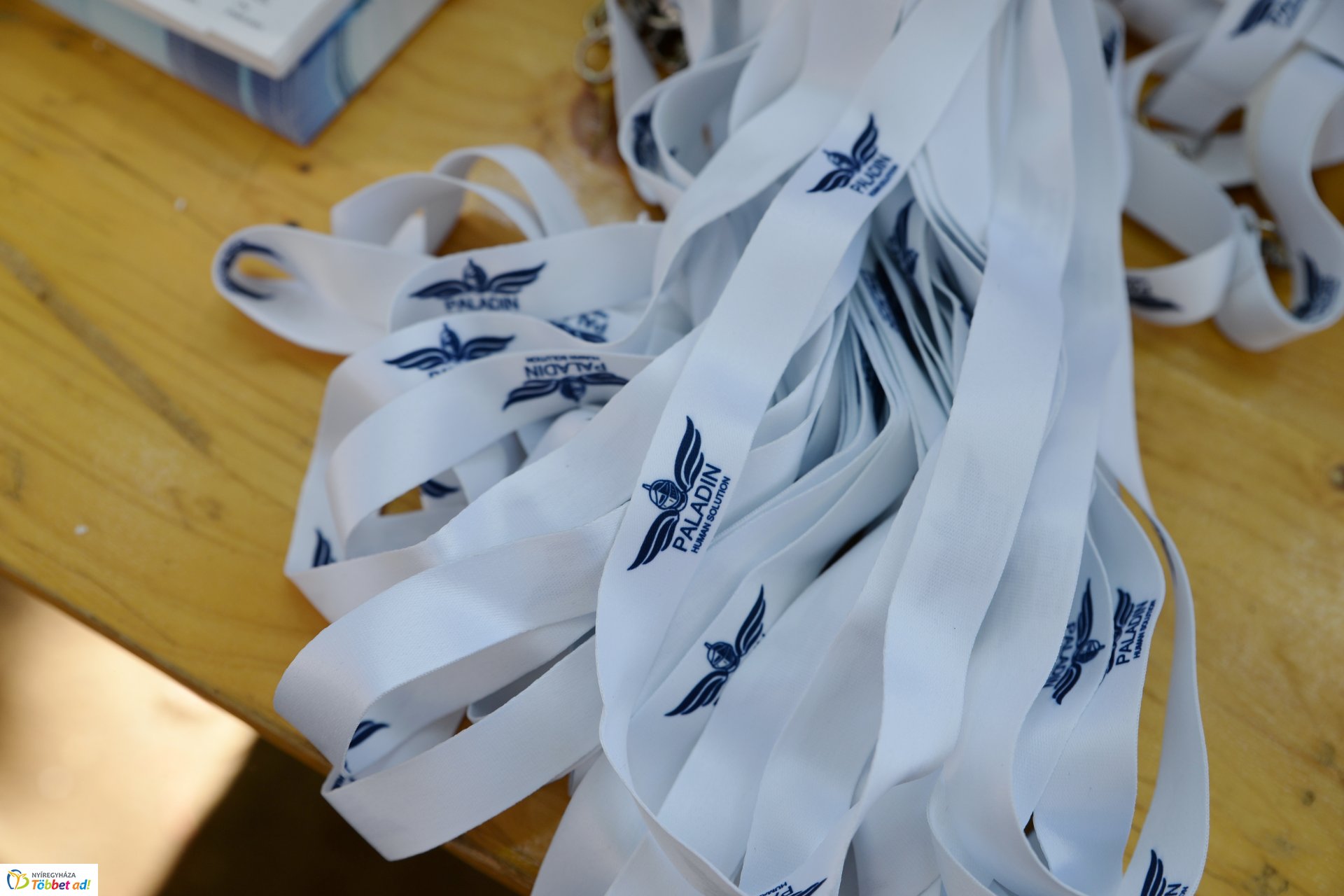 "Kelet-Népe" találkozó a tornapályán