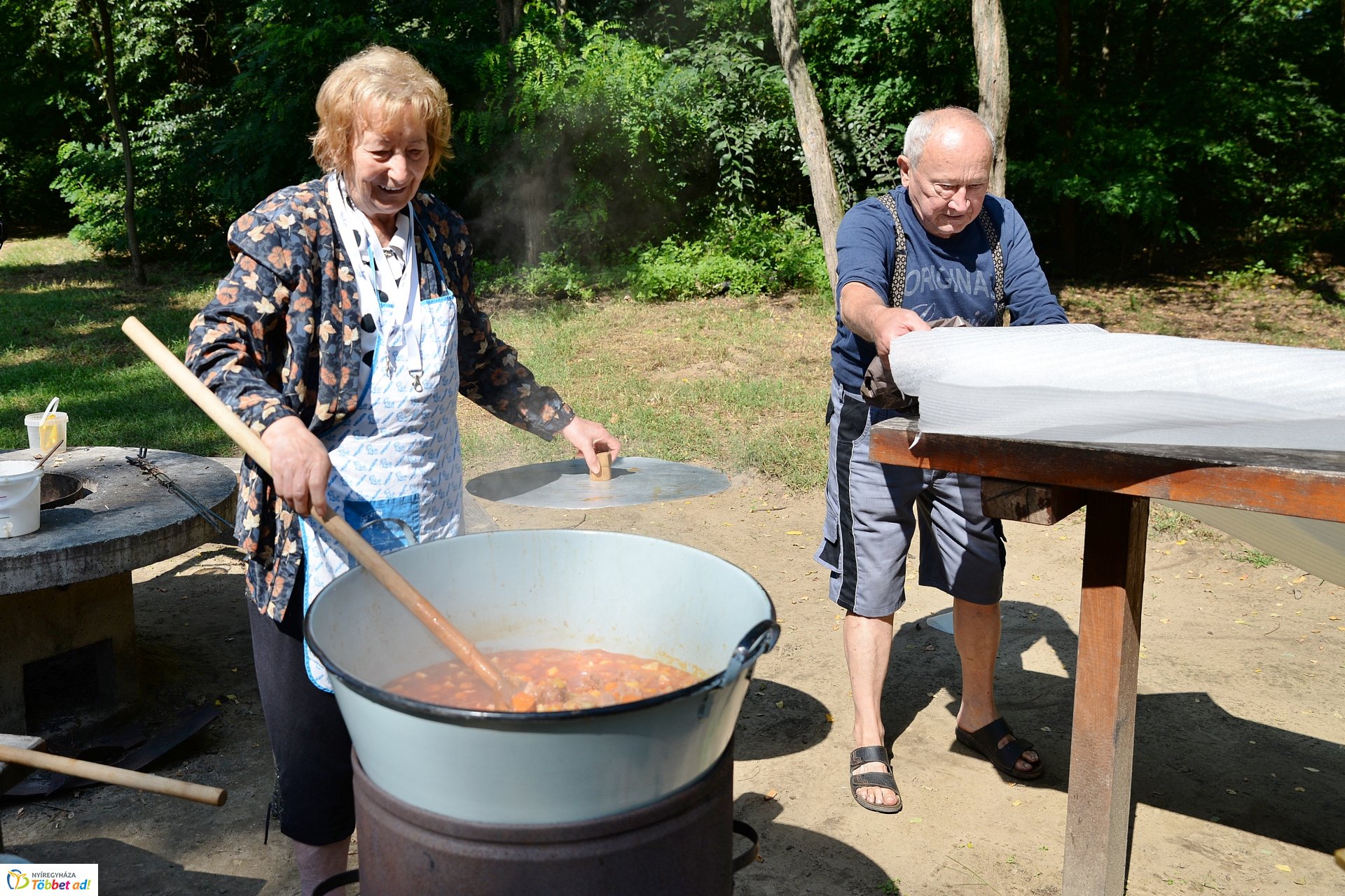 "Kelet-Népe" találkozó a tornapályán