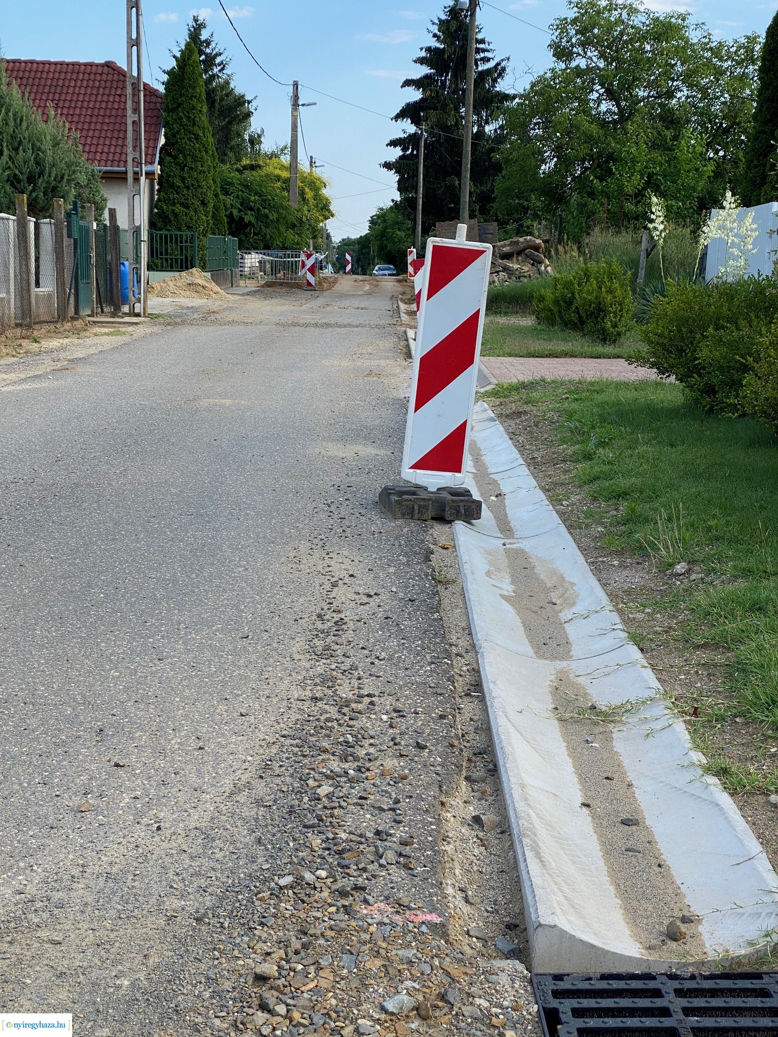 Kéményseprő utca csapadékvíz elvezető rendszer kivitelezése