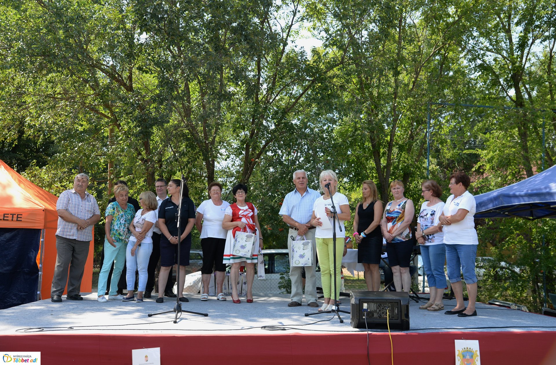 Kenyérszentelés Rozsrétszőlőben