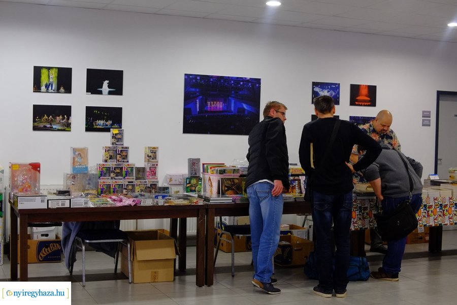 Képregénybörze a kulturális központban