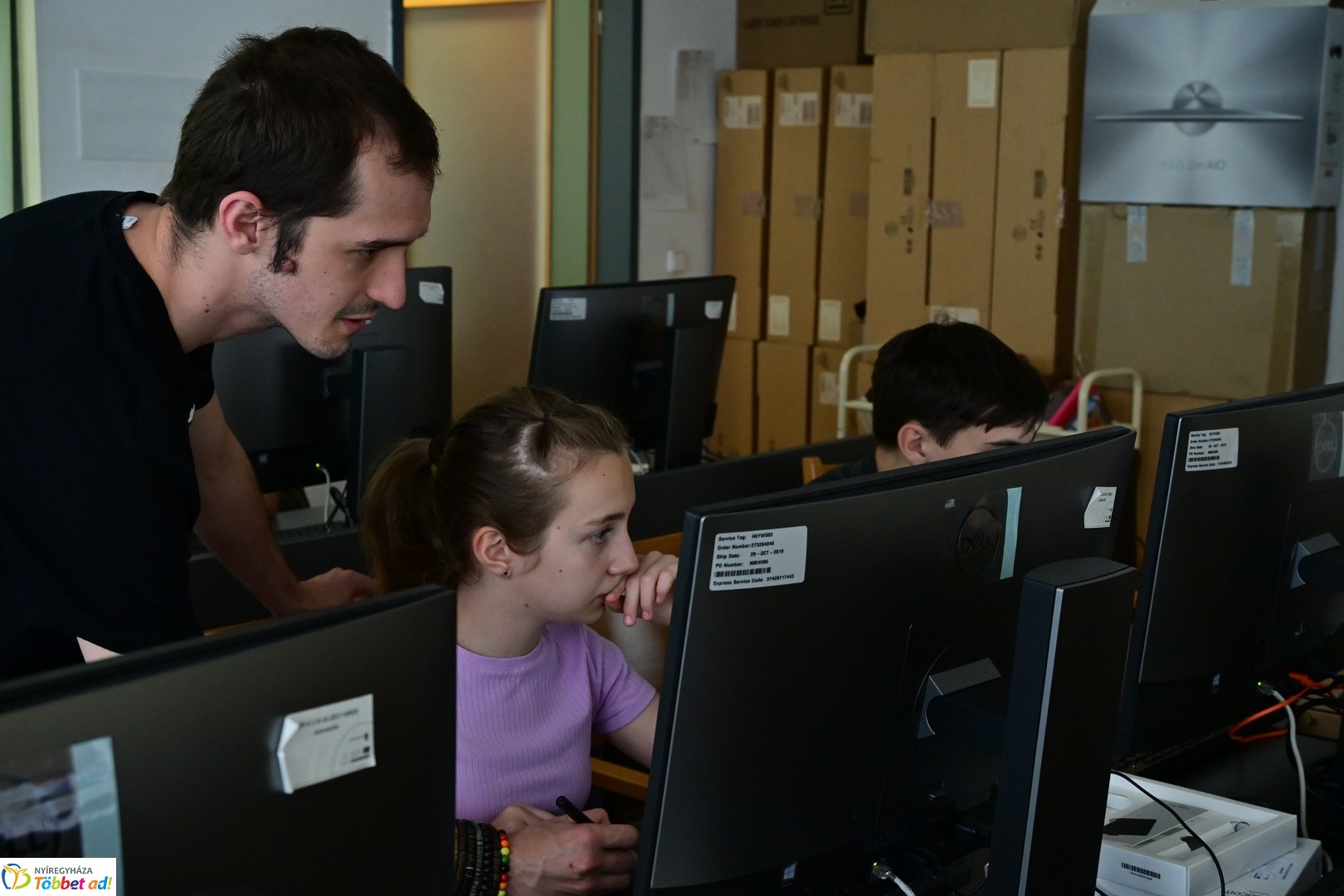 Képregényrajzoló tábor a Móricz Zsigmond könyvtárban - 2025