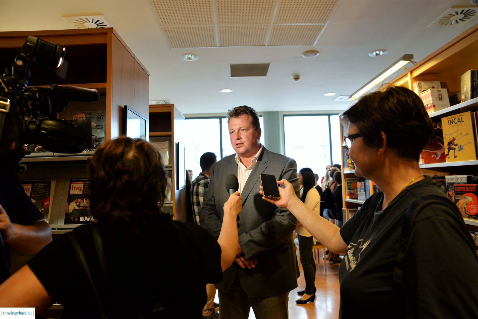 Képregénytár nyílt a könyvtárban