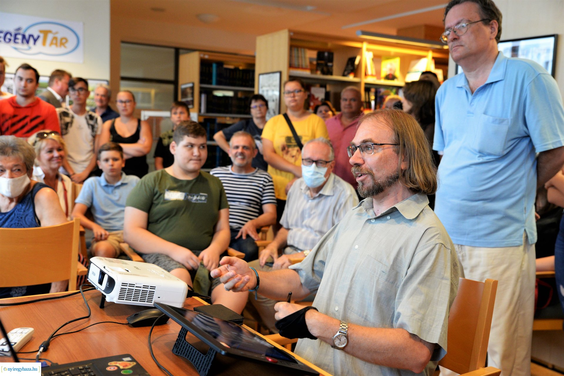 Képregénytár nyílt a könyvtárban