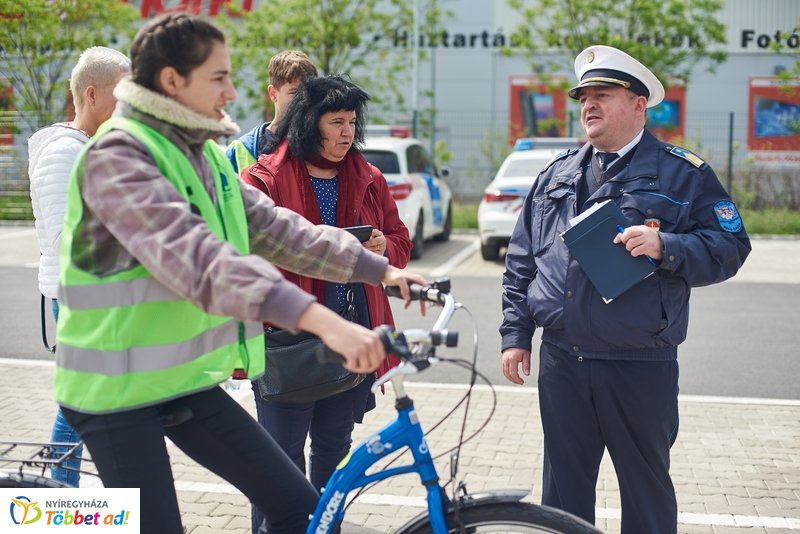 Kerékpáros Kupa a Jégpályán
