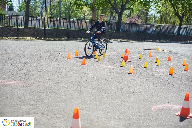 Kerékpáros Kupa a Zelk iskolában