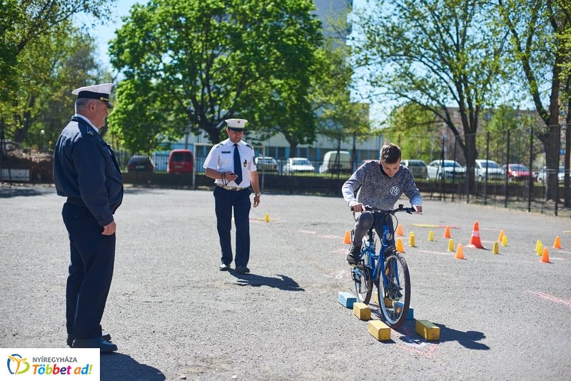 Kerékpáros Kupa a Zelk iskolában