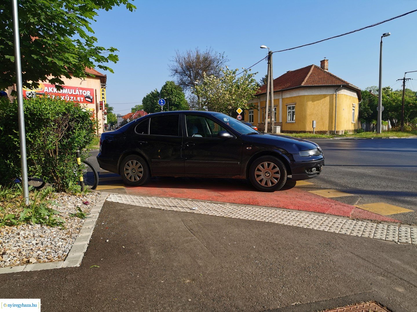 Kerékpáros ütközött autóssal