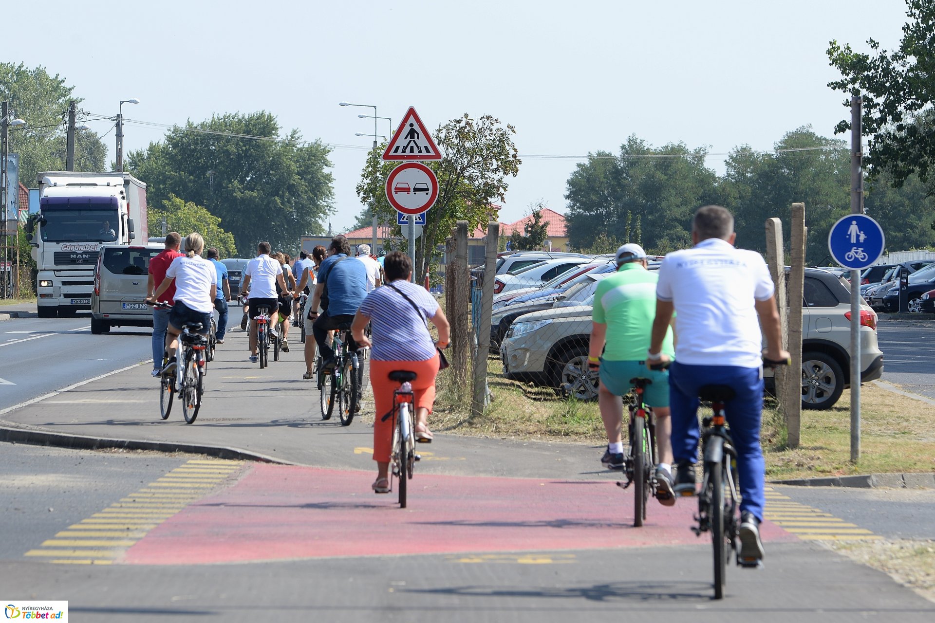 Kerékpárút átadó ünnepség