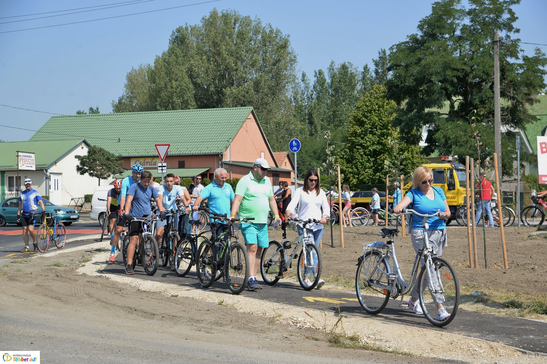 Kerékpárút átadó ünnepség