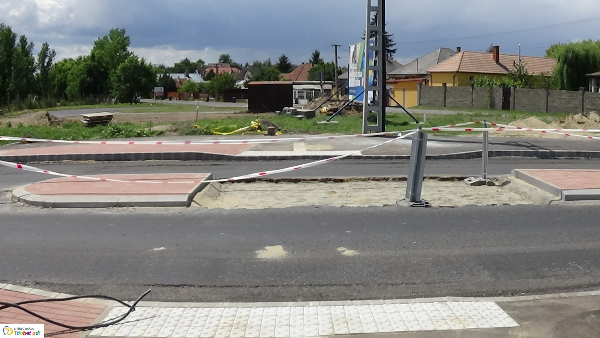 Kerékpárút építés a Kállói úton